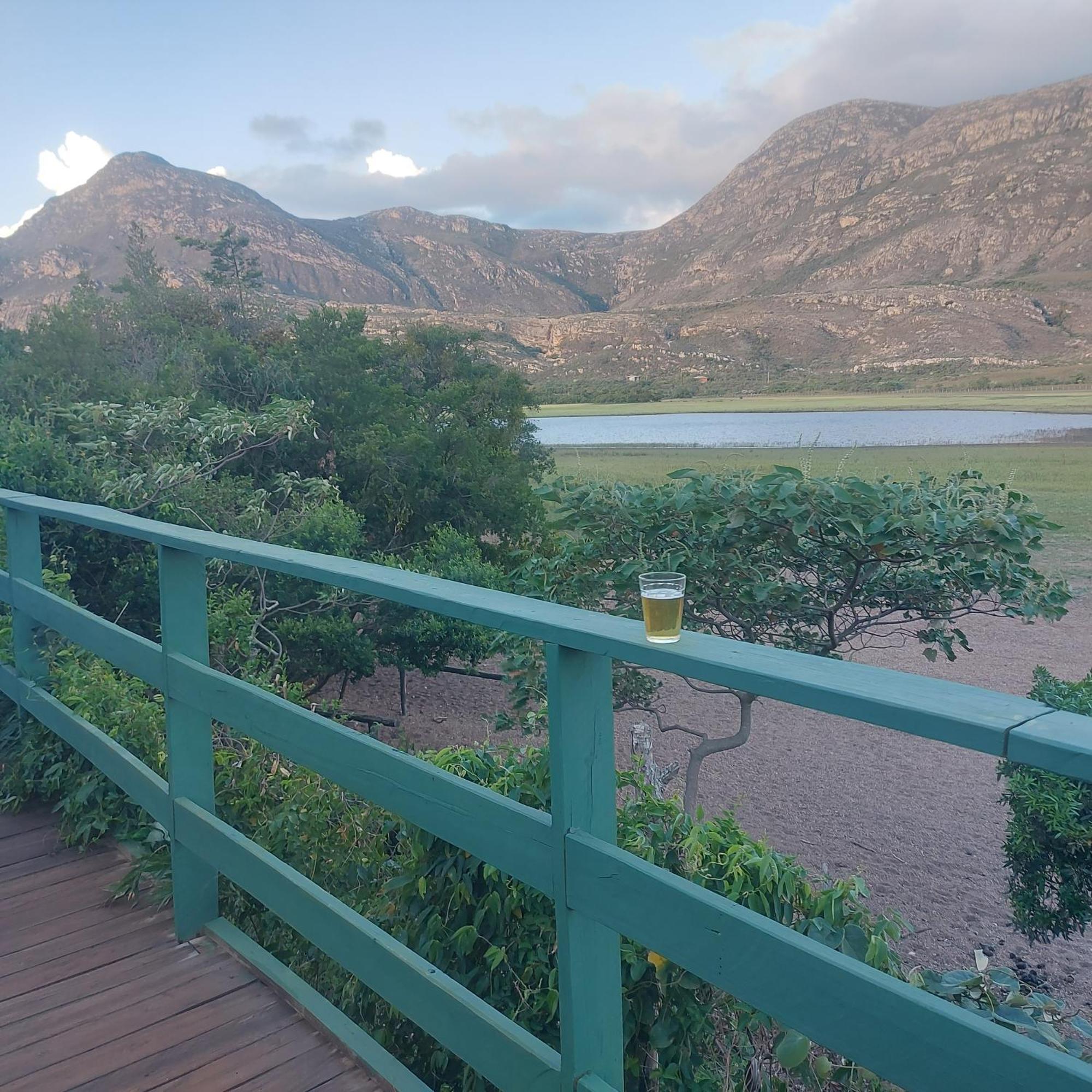Casas E Apartamentos Da Praia, Lapinha Na Beira Do Lago Santana Do Riacho Exterior foto