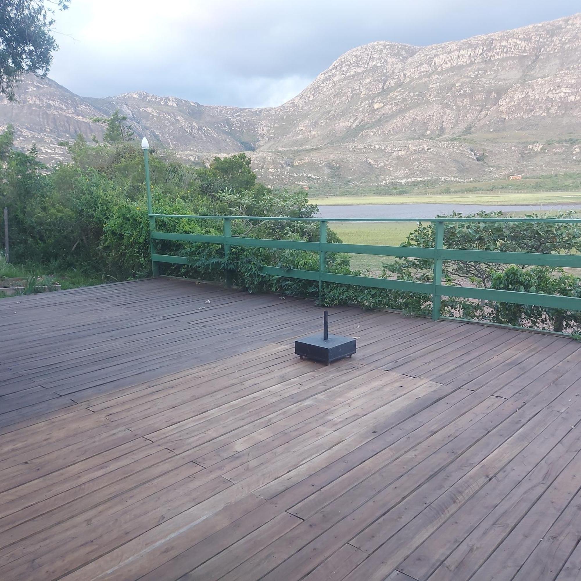Casas E Apartamentos Da Praia, Lapinha Na Beira Do Lago Santana Do Riacho Exterior foto